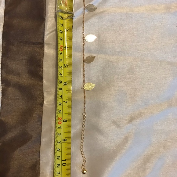 NEW “Leaf” anklet - Picture 4 of 5